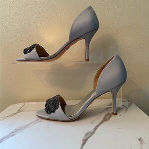 Badgley Mischka Aaliyah Light Grey Heels, NIB , Size 9-1/2